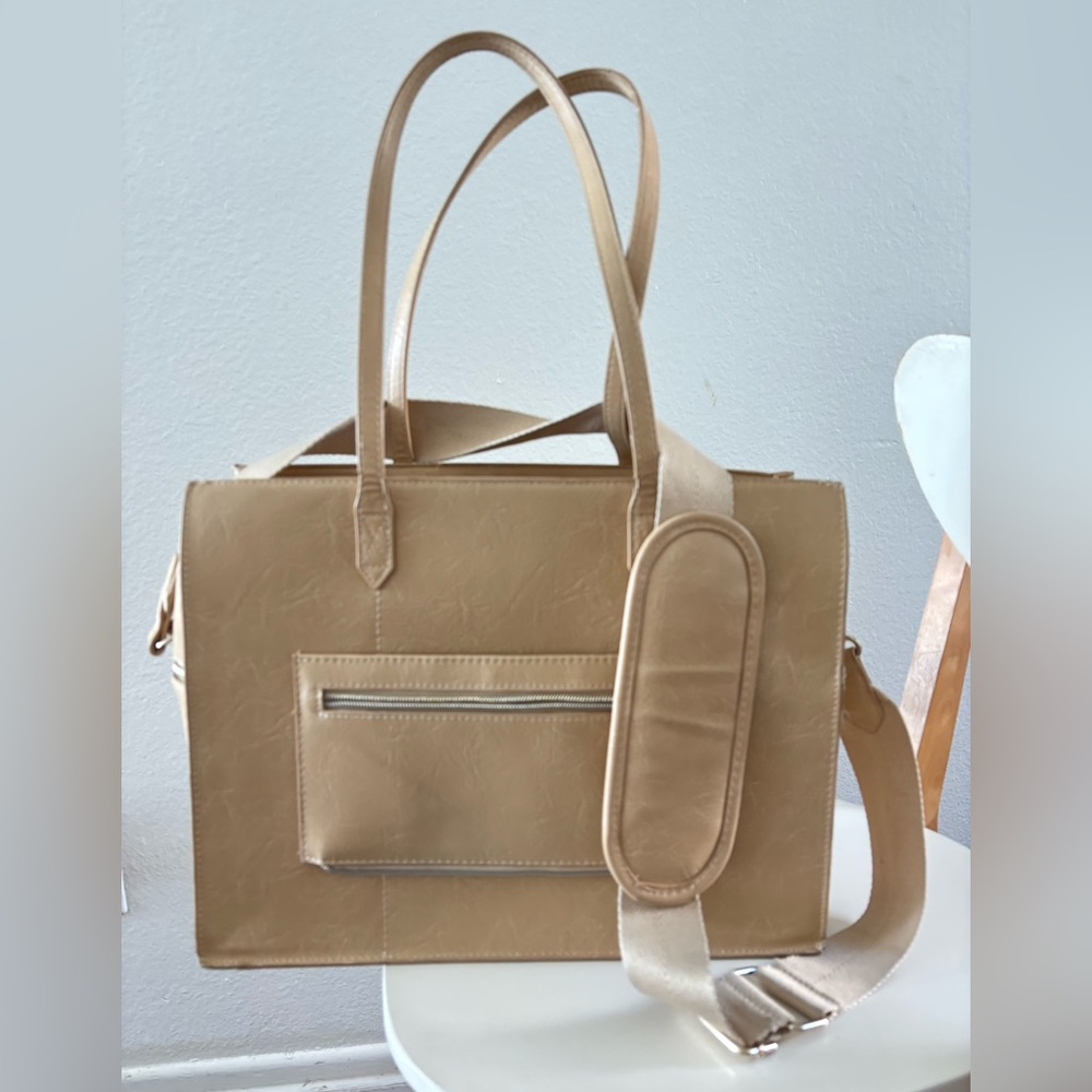 BEIS The Work Tote in Beige - Picture 3 of 16